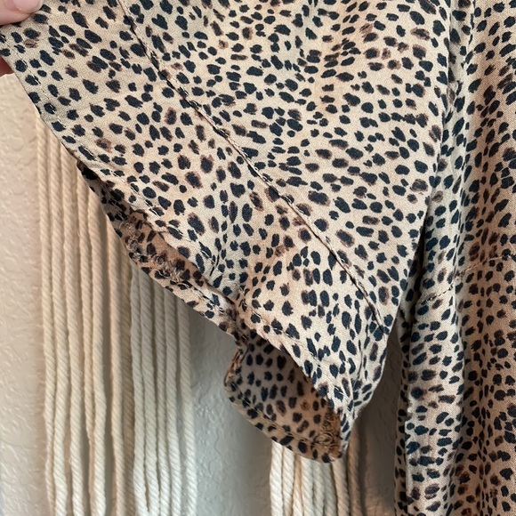 Abercrombie Animal Print Top - Picture 2 of 7